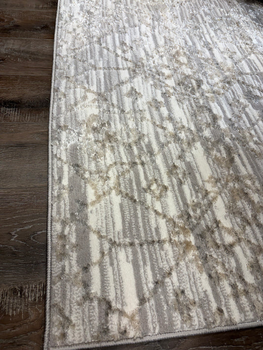 Rug -  8' x 10' Yamuna Trellis Area Rug