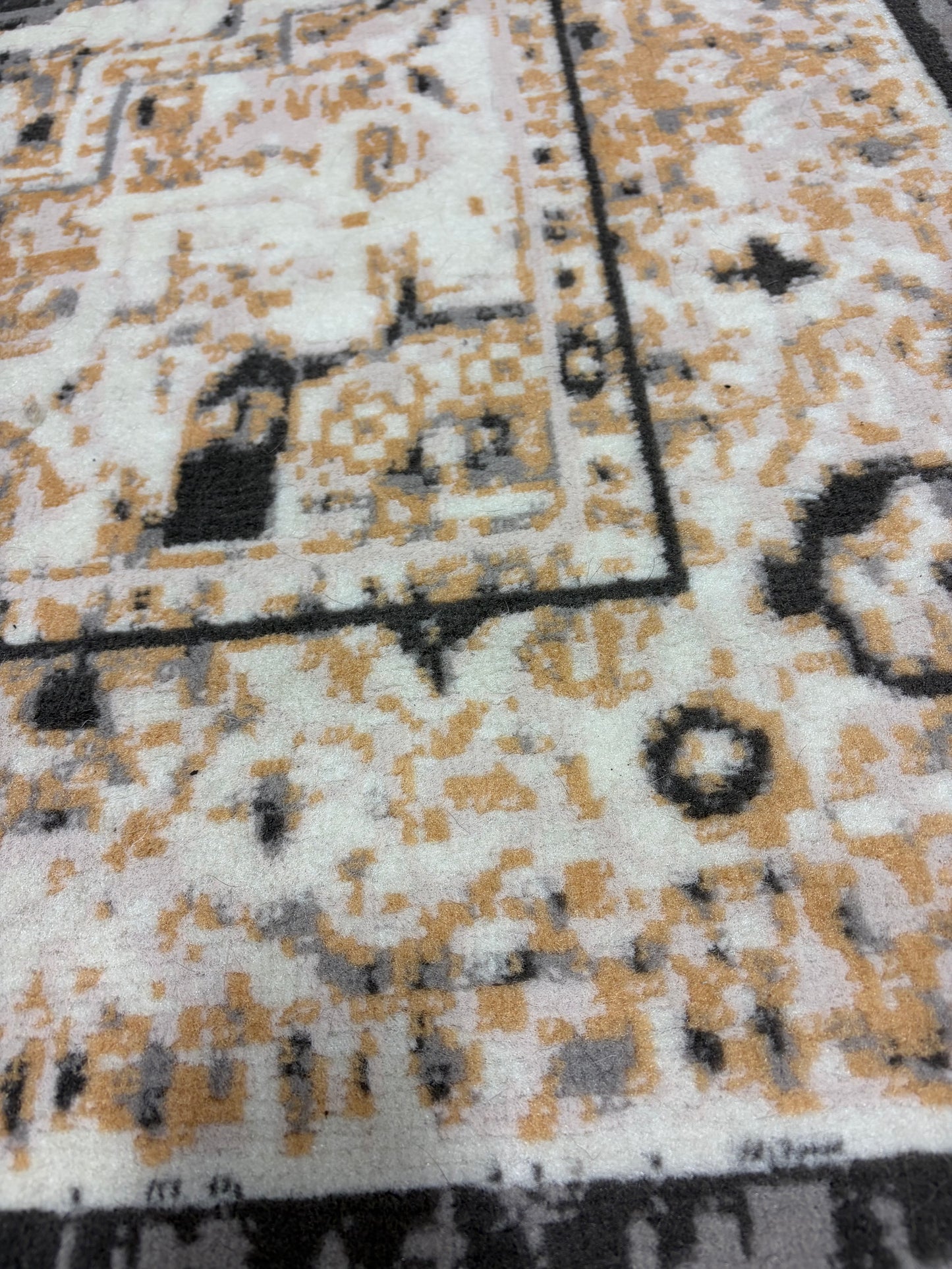 Rug - 5’ x 8’ Grey, Gold Rug