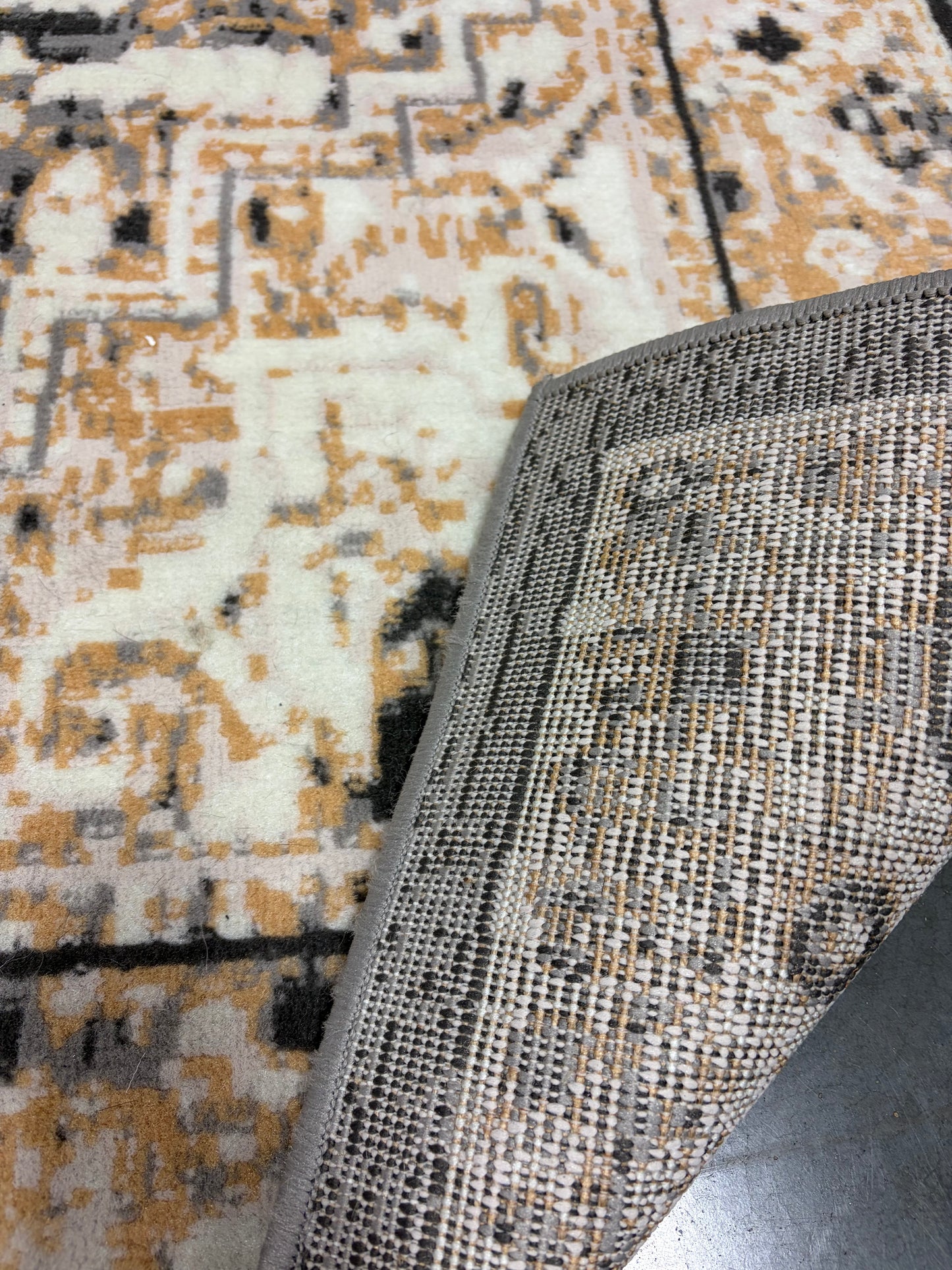 Rug - 5’ x 8’ Grey, Gold Rug