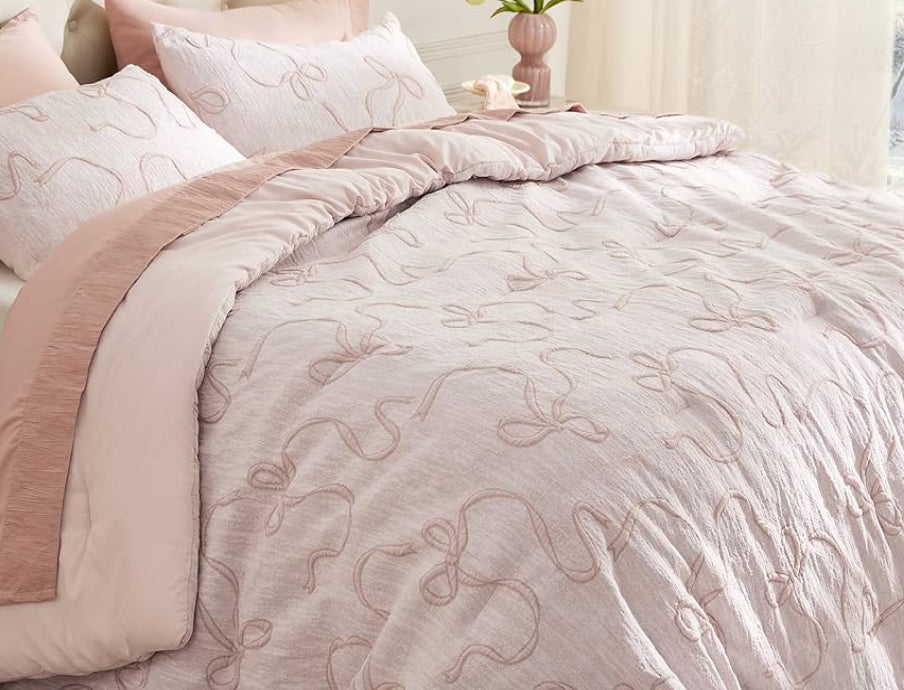 Comforter Set - Bedsure Queen, Pink Boho Tufted Bed Set, 3D Puffy Jacquard Bedding, 3 Pieces - WF9.25.25