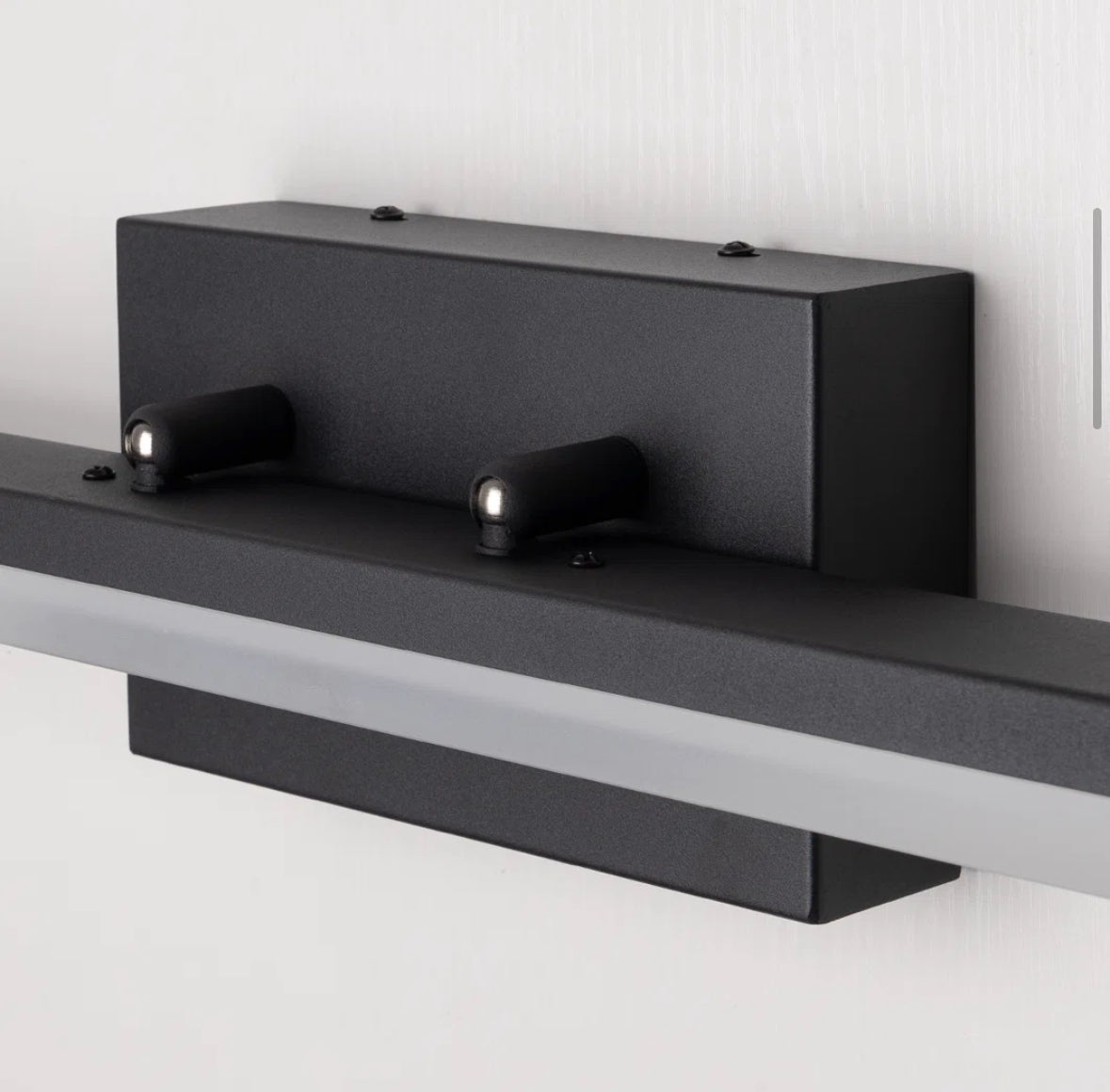 Vanity Light - Bath Bar Alfonza 36" 1 Light Dimmable LED Bath Bar - T&F5.19.25