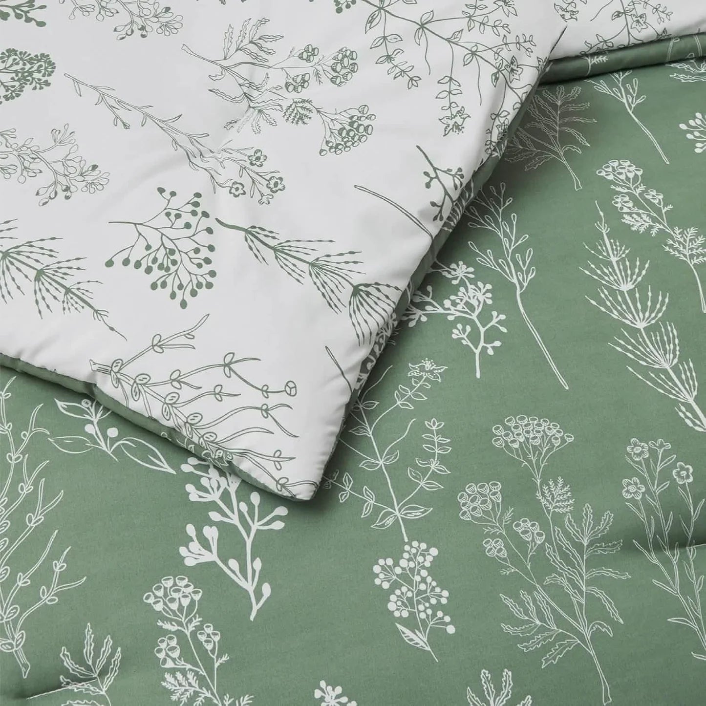 Bedding - Queen Size Bedsure Botanical Flowers Reversible 3 Piece Set - WF9.25.25