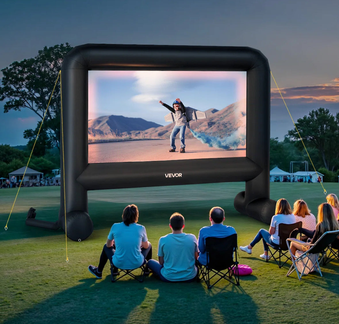 Entertainment - Inflatable Projector Screen with Portable Storage Bag - WF10.16.25