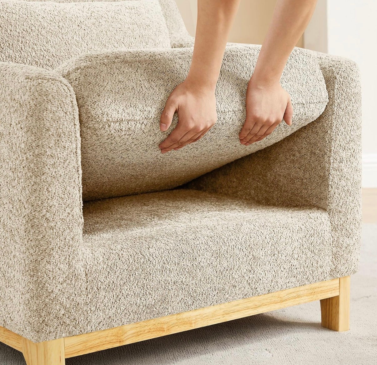 Chair - Accent Chairs for Living Room, Sherpa Oversize Accent Chair with Thick Cushion 31 Inch Comfy Chair