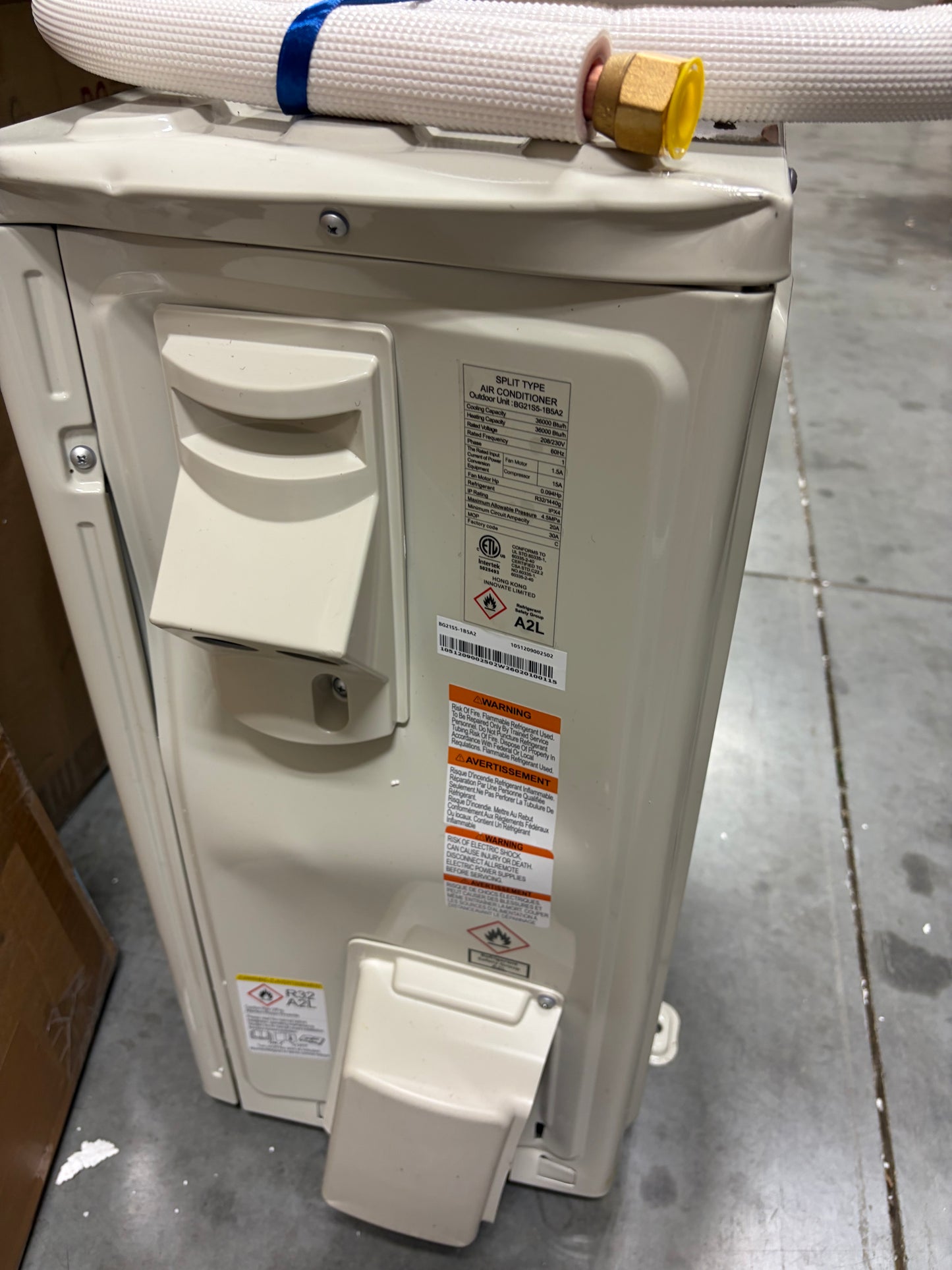 Condenser Unit - Albott 36,000 BTU mini split outdoor condenser unit — model BG21S5-1B5A2