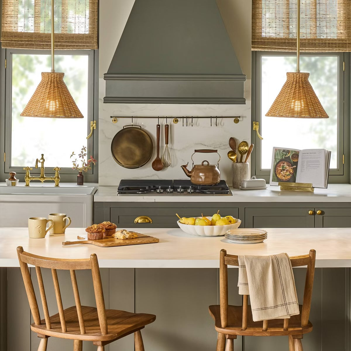 Pendant - Brass with Rattan Shade Pendant Light - TG11.3.25