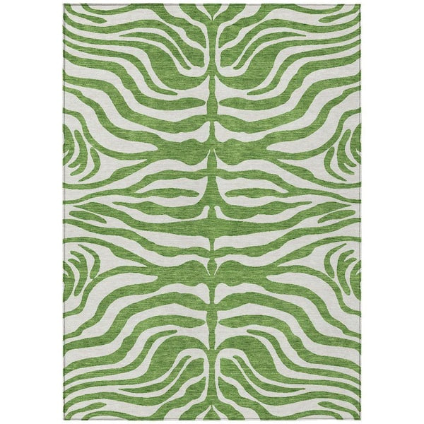 Rug - 2’6” x 3’10” Chantille Machine Washable Indoor/Outdoor Abstract Green