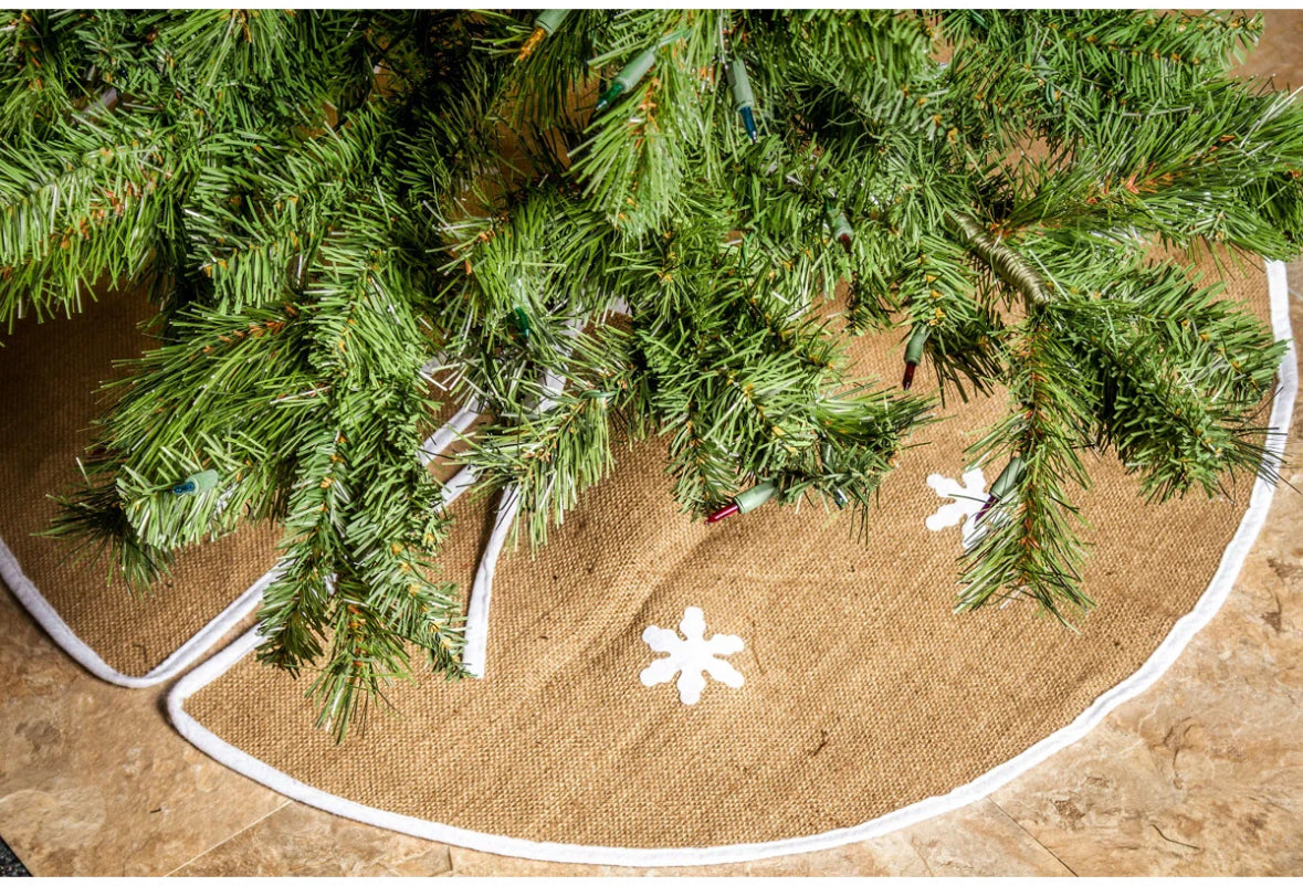 Christmas Tree Skirt - Snowflakes Tree Skirt - Hebron3
