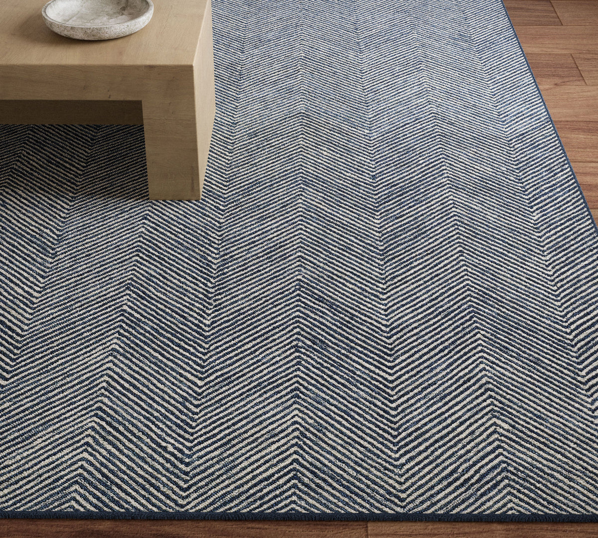 Rug - 5’ x 8’ collection Momeni Charles CHR-1 Blue Area Rug