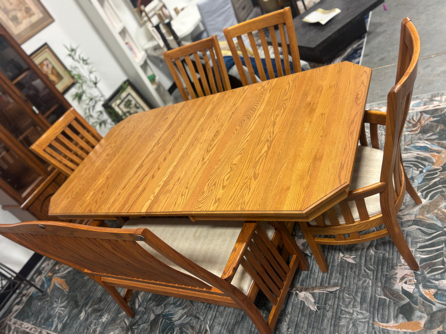 Dining Set - Solid Oak Amish Built 6 Piece set with 4 Leaves - HM