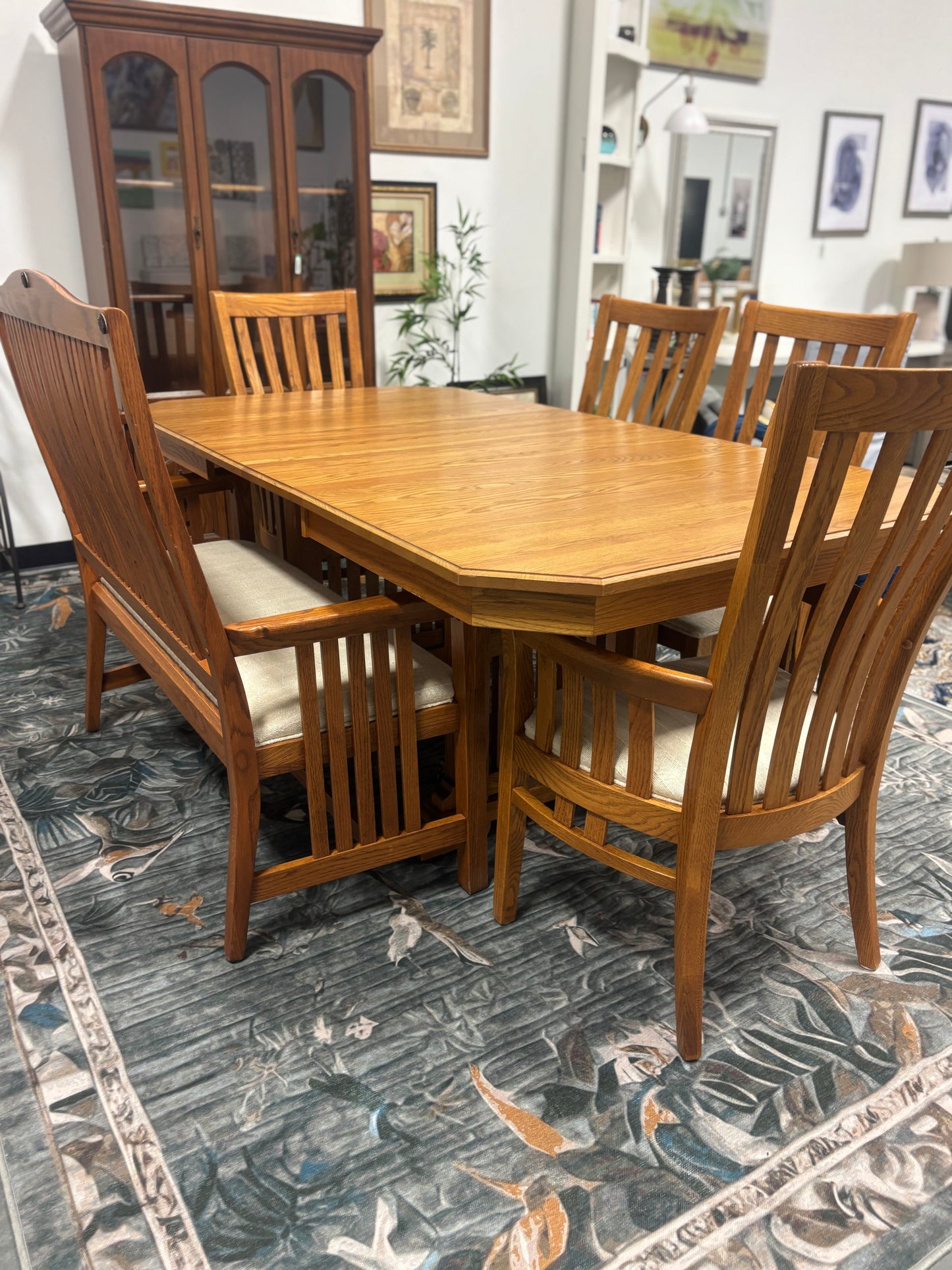 Dining Set - Solid Oak Amish Built 6 Piece set with 4 Leaves - HM