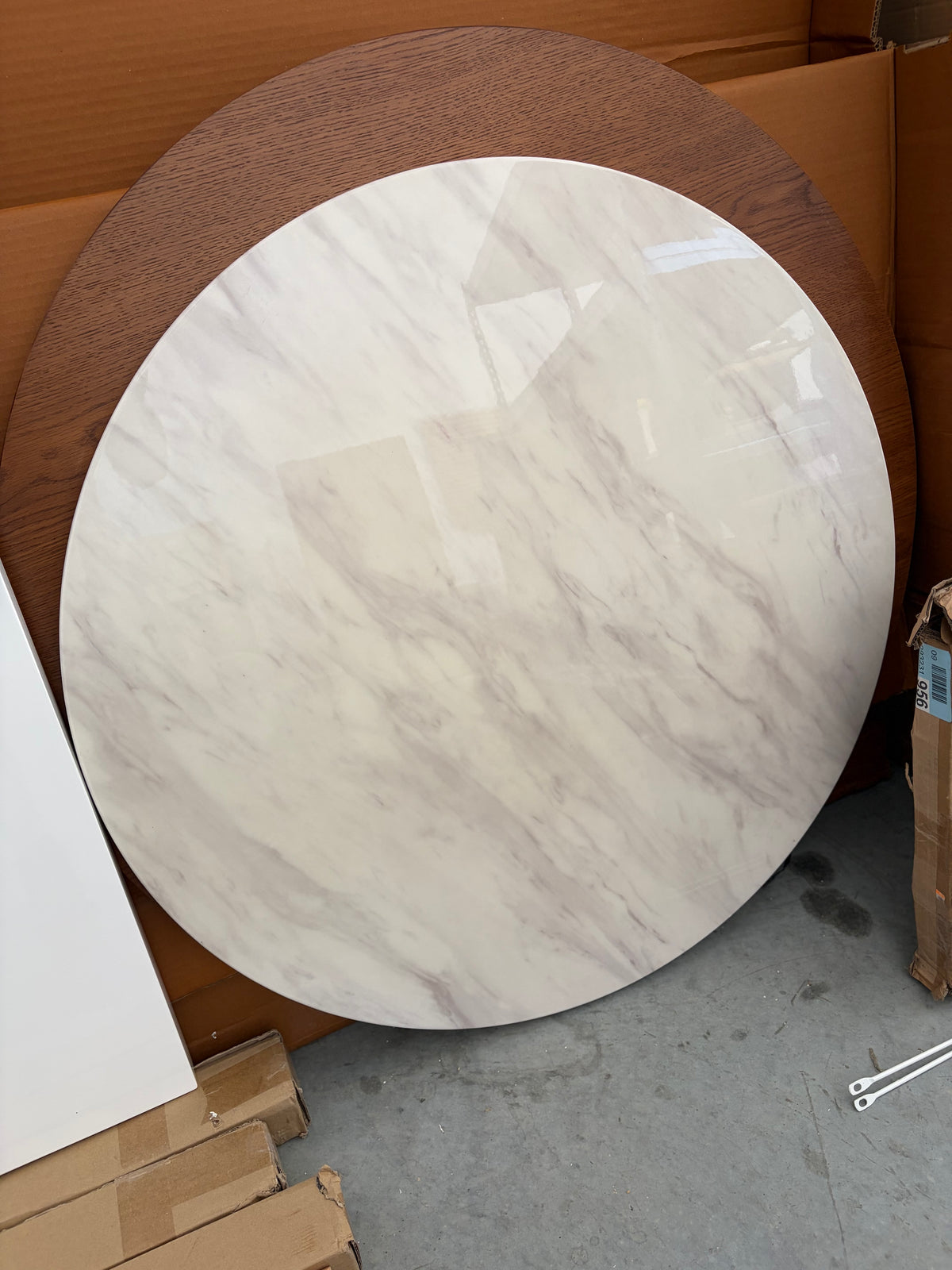 Table Top “Marble” Round